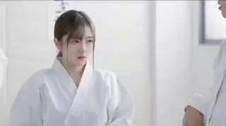 《与我同眠》高清免费在线观看-历史