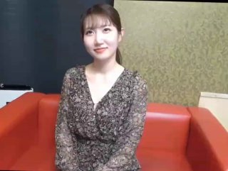 兔子快跑白富美露脸舔菊内射