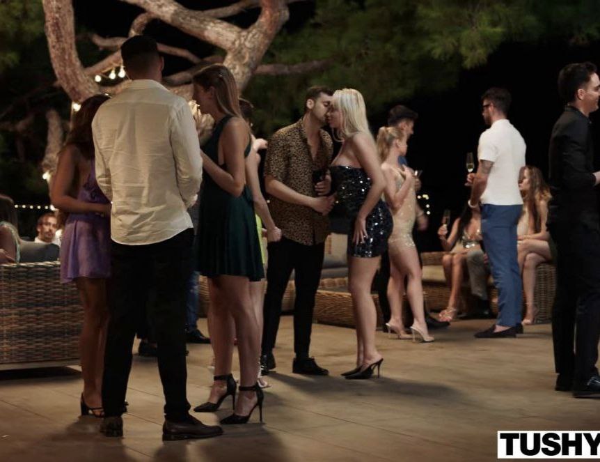 Only Fans - BritishTwunk & Joseph Santos [1080p]